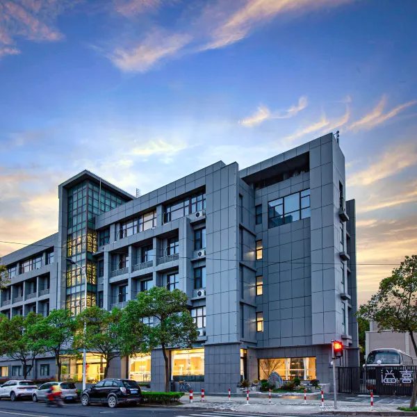 compare hotel prices online